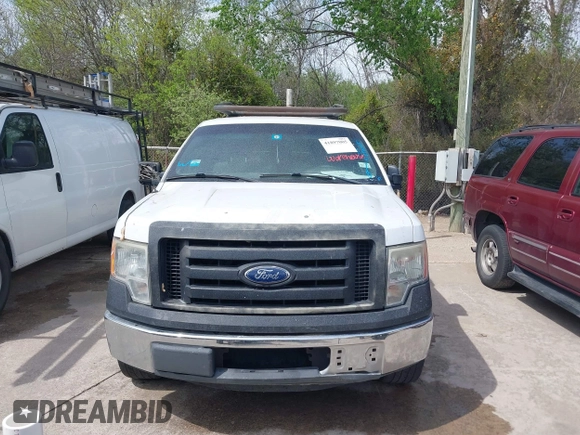 2011 Ford F-150 XL with VIN 1FTEX1CM3BFC07956, listed as a IAAI auction lot 41897005 with 277,429 mi miles. Bid and sale history available at carsss.com. Image 12.