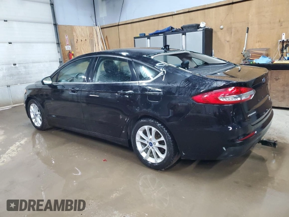 2020 Ford Fusion SE with VIN 3FA6P0HD2LR179956, listed as a Copart auction lot 53615335 with 42,043 mi miles and Salvage Title. Bid and sale history available at carsss.com. Image 2.
