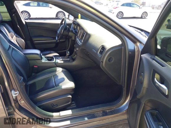 2019 Dodge Charger SXT with VIN 2C3CDXBG3KH748314, listed as a IAAI auction lot 41817204 with 93,266 mi miles. Bid and sale history available at carsss.com. Image 5.