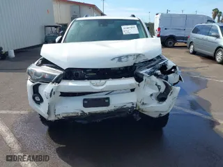 2021 Toyota 4Runner SR5 with VIN JTEEU5JR1M5240621, listed as a IAAI auction lot 41487095 with 37,676 mi miles. Bid and sale history available at carsss.com. Image 13.
