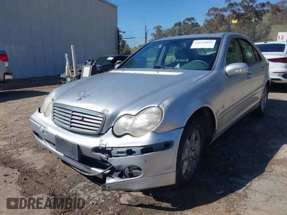 2001 Mercedes-Benz C 230/260/280/320 with VIN WDBRF61J51F082773, listed as a IAAI auction lot 41691845 with 36,771 mi miles and . Bid and sale history available at DreamBid. Image 2.