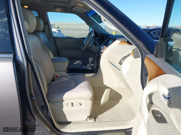 2014 Infiniti QX80 with VIN JN8AZ2ND7E9750777, listed as a IAAI auction lot 41336719 with 121,427 mi miles. Bid and sale history available at carsss.com. Image 5.