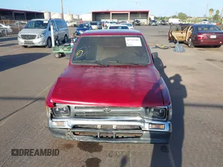 1993 Toyota Pickup DX z VIN JT4RN81P1P5162011, wystawiony jako IAAI lot #41721589 z przebiegiem 207 489 mil mil oraz . Historia ofert i sprzedaży dostępna na DreamBid. Obrazek 12.