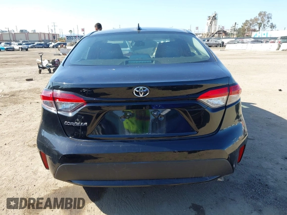 2021 Toyota Corolla LE with VIN 5YFEPMAE5MP200676, listed as a IAAI auction lot 42000746 with 40,457 mi miles and . Bid and sale history available at carsss.com. Image 16.