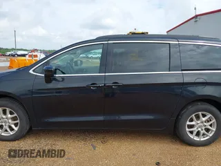 2021 Chrysler Voyager LXI with VIN 2C4RC1DG3MR516831, listed as a IAAI auction lot 42087843 with 78,119 mi miles. Bid and sale history available at carsss.com. Image 14.