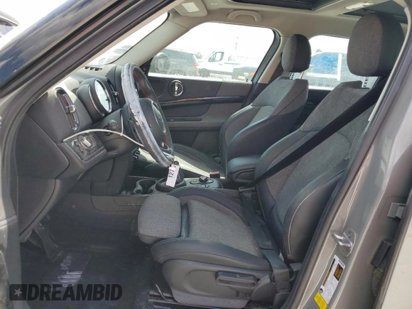 2020 MINI Countryman Cooper S with VIN WMZYW7C00L3M08829, listed as a Copart auction lot 47040025 with 25,490 mi miles and Salvage title. Bid and sale history available at DreamBid. Image 7.