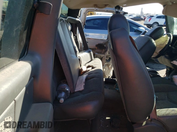 2004 Chevrolet Silverado 1500 Work Truck with VIN 1GCEC19VX4E383570, listed as a Copart auction lot 72264064 with 0 mi miles and Salvage Title. Bid and sale history available at carsss.com. Image 10.