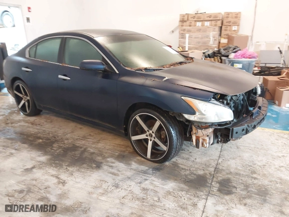 2012 Nissan Maxima 3.5 SV with VIN 1N4AA5AP6CC815855, listed as a IAAI auction lot 41983335 with 1 mi miles. Bid and sale history available at carsss.com. Image 1.