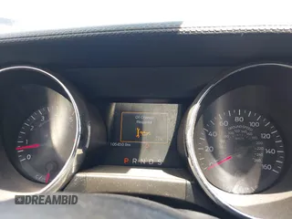 2017 Ford Mustang V6 с VIN 1FA6P8AM8H5235207, выставлен на аукционе IAAI как лот 42388120 с пробегом 105 450 миль миль и . История ставок и продаж доступна на DreamBid. Изображение 7.