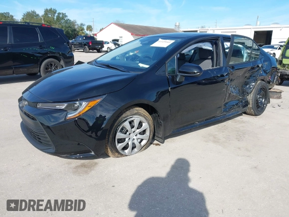 2025 Toyota Corolla LE z VIN 5YFB4MDEXSP261655, wystawiony jako IAAI lot #41429161 z przebiegiem 9 872 mil mil oraz . Historia ofert i sprzedaży dostępna na DreamBid. Obrazek 18.