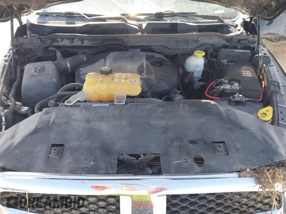 2019 Ram 1500 Tradesman z VIN 1C6RR6KM9KS749538, wystawiony jako IAAI lot #41743266 z przebiegiem 164 161 mil mil oraz . Historia ofert i sprzedaży dostępna na DreamBid. Obrazek 10.