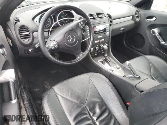 2006 Mercedes-Benz SLK 350 with VIN WDBWK56FX6F101094, listed as a Copart auction lot 47838895 with 102,273 mi miles and Salvage title. Bid and sale history available at DreamBid. Image 8.