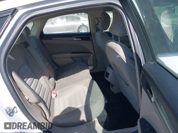 2018 Ford Fusion SE z VIN 3FA6P0LU2JR155483, wystawiony jako IAAI lot #42019475 z przebiegiem Nie podano mil oraz . Historia ofert i sprzedaży dostępna na DreamBid. Obrazek 8.