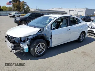 2022 Toyota Prius LE z VIN JTDKAMFP4N3210219, wystawiony jako Copart lot #55341785 z przebiegiem 20 602 mil mil oraz Szkoda całkowita • Salvage title. Historia ofert i sprzedaży dostępna na DreamBid. Obrazek 1.