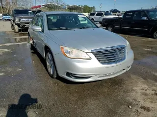 2012 Chrysler 200 Touring with VIN 1C3CCBBB2CN125284, listed as a Copart auction lot 48386185 with 180,911 mi miles and Salvage Title. Bid and sale history available at DreamBid. Image 13.