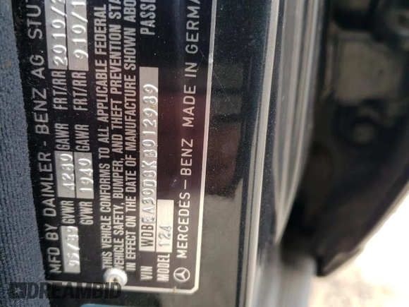 1989 Mercedes-Benz 300 E z VIN WDBEA30D8KB012989, wystawiony jako Copart lot #72100114 z przebiegiem 137 798 mil mil oraz Czysty tytuł • Clean title. Historia ofert i sprzedaży dostępna na DreamBid. Obrazek 12.