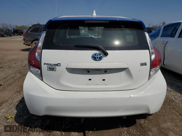 2016 Toyota Prius One with VIN JTDKDTB33G1122331, listed as a Copart auction lot 53670105 with 61,211 mi miles and Clean Title. Bid and sale history available at carsss.com. Image 6.