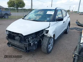 2021 Nissan Kicks S with VIN 3N1CP5BV1ML542279, listed as a IAAI auction lot 40703997 with 35,946 mi miles and . Bid and sale history available at DreamBid. Image 18.