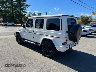 2019 Mercedes-Benz G 63 AMG with VIN WDCYC7HJ8KX308215, listed as a Copart auction lot 77123674 with 93,594 mi miles and Clean Title. Bid and sale history available at DreamBid. Image 3.