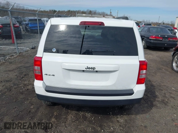2015 Jeep Patriot Sport with VIN 1C4NJRBBXFD317811, listed as a IAAI auction lot 41579467 with 107,002 mi miles and . Bid and sale history available at carsss.com. Image 16.