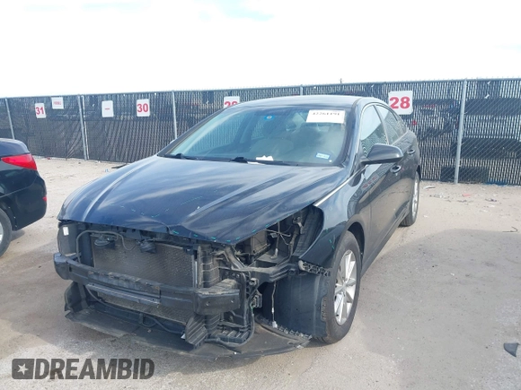 2018 Hyundai Sonata SE z VIN 5NPE24AF1JH700334, wystawiony jako IAAI lot #42261191 z przebiegiem 93 269 mil mil oraz . Historia ofert i sprzedaży dostępna na DreamBid. Obrazek 2.