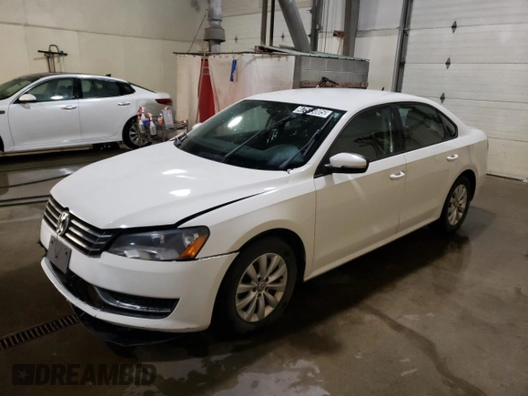 2013 Volkswagen Passat S with VIN 1VWAP7A34DC086352, listed as a Copart auction lot 47503005 with 121,106 mi miles and Clean title. Bid and sale history available at DreamBid. Image 1.