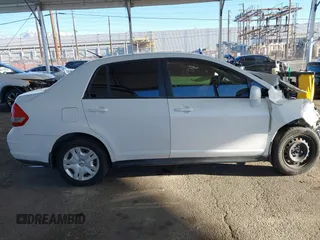 2011 Nissan Versa 1.8 S with VIN 3N1BC1AP9BL417255, listed as a IAAI auction lot 41829059 with 91,273 mi miles. Bid and sale history available at carsss.com. Image 13.