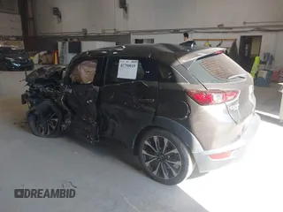 2019 Mazda CX-3 Grand Touring with VIN JM1DKFD71K0415739, listed as a IAAI auction lot 41750019 with 95,336 mi miles. Bid and sale history available at carsss.com. Image 3.