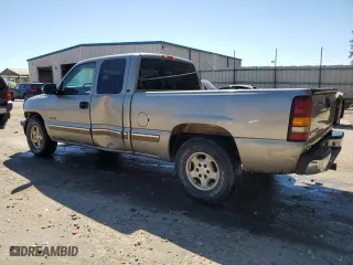 2001 Chevrolet Silverado 1500 LT with VIN 1GCEC19T41Z189653, listed as a Copart auction lot 49685925 with 393,922 mi miles and Salvage Title. Bid and sale history available at carsss.com. Image 2.