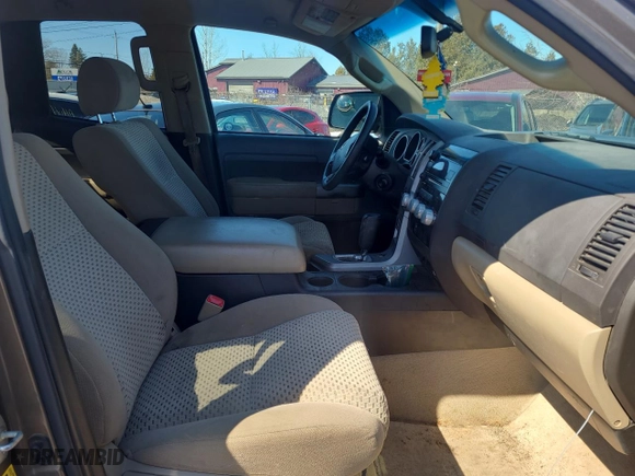 2011 Toyota Tundra 4WD Truck with VIN 5TFUY5F16BX174446, listed as a Copart auction lot 51636405 with 443,163 mi miles and Clean Title. Bid and sale history available at carsss.com. Image 5.