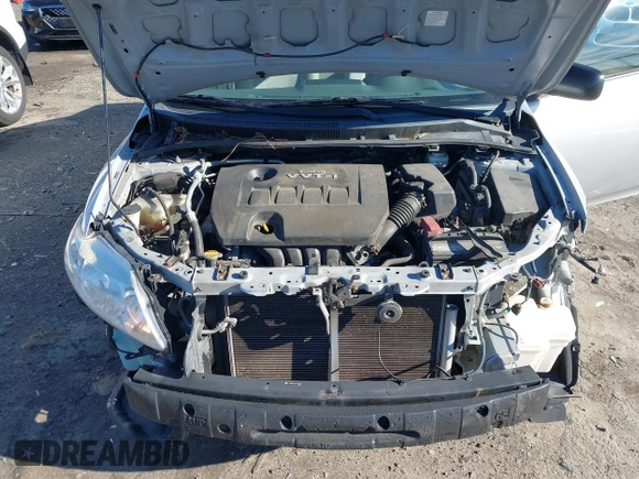 2009 Toyota Corolla with VIN 2T1BU40E49C155993, listed as a IAAI auction lot 41588637 with 183,548 mi miles. Bid and sale history available at carsss.com. Image 10.