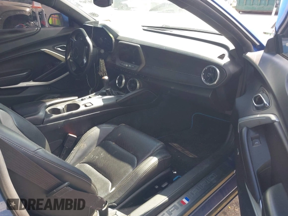 2016 Chevrolet Camaro 2SS with VIN 1G1FG1R71G0126852, listed as a IAAI auction lot 42220769 with 110,959 mi miles and . Bid and sale history available at DreamBid. Image 5.