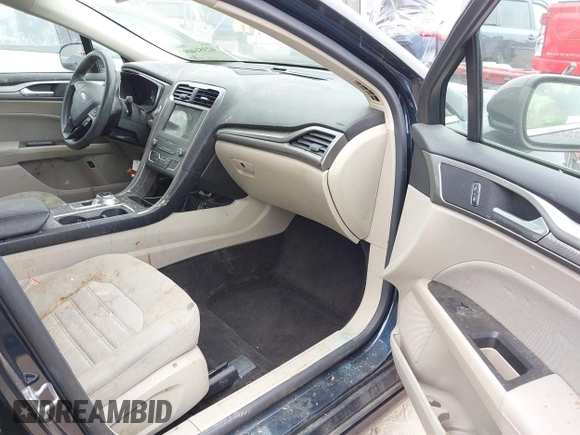 2020 Ford Fusion SE с VIN 3FA6P0LU4LR163314, выставлен на аукционе IAAI как лот 42351409 с пробегом 61 889 миль миль и . История ставок и продаж доступна на DreamBid. Изображение 5.