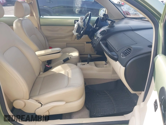 2009 Volkswagen Beetle S with VIN 3VWRW31C29M501964, listed as a IAAI auction lot 42388544 with 99,674 mi miles and . Bid and sale history available at DreamBid. Image 5.