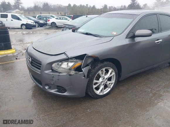 2014 Nissan Maxima 3.5 S with VIN 1N4AA5AP6EC480387, listed as a IAAI auction lot 41729170 with 166,981 mi miles. Bid and sale history available at carsss.com. Image 6.