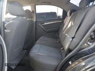 2007 Chevrolet Aveo LT z VIN KL1TG56667B050294, wystawiony jako Copart lot #47839165 z przebiegiem 180 521 mil mil oraz Szkody całkowita. Historia ofert i sprzedaży dostępna na DreamBid. Obrazek 10.