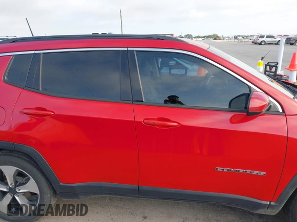2017 Jeep Compass Latitude с VIN 3C4NJCBB6HT669102, выставлен на аукционе IAAI как лот 42084147 с пробегом 112 972 миль миль и . История ставок и продаж доступна на DreamBid. Изображение 13.