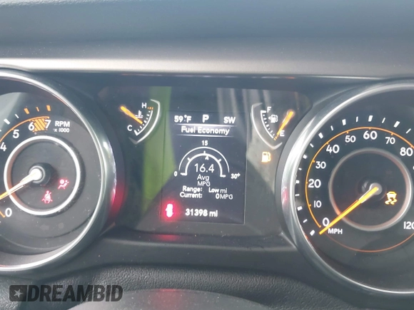 2018 Jeep Wrangler Unlimited Sport S с VIN 1C4HJXDN1JW145240, выставлен на аукционе IAAI как лот 42225470 с пробегом 31 398 миль миль и . История ставок и продаж доступна на DreamBid. Изображение 7.