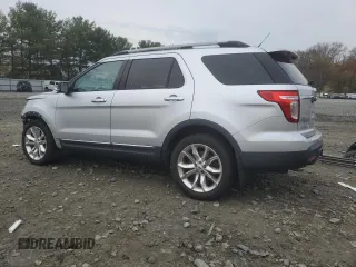2013 Ford Explorer XLT with VIN 1FM5K8D83DGC47553, listed as a Copart auction lot 52774645 with 185,950 mi miles and Salvage Title. Bid and sale history available at carsss.com. Image 2.