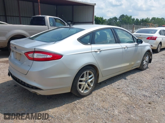 2013 Ford Fusion SE with VIN 3FA6P0H77DR340071, listed as a IAAI auction lot 42378047 with 189,218 mi miles and . Bid and sale history available at DreamBid. Image 4.