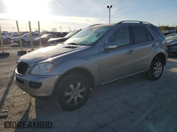 2007 Mercedes-Benz M 350 with VIN 4JGBB86E87A200743, listed as a Copart auction lot 49951635 with 184,036 mi miles and Salvage Title. Bid and sale history available at DreamBid. Image 1.