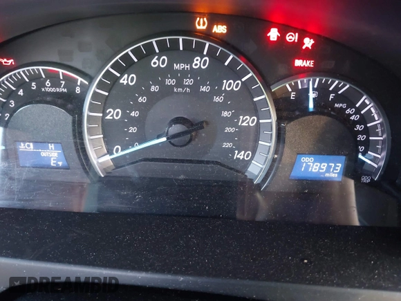 2013 Toyota Camry L with VIN 4T1BF1FK7DU702297, listed as a IAAI auction lot 41198744 with 178,973 mi miles. Bid and sale history available at carsss.com. Image 7.