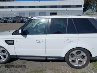 2013 Land Rover Range Rover Sport HSE z VIN SALSF2D46DA768686, wystawiony jako IAAI lot #41591453 z przebiegiem 111 563 mil mil oraz . Historia ofert i sprzedaży dostępna na DreamBid. Obrazek 15.