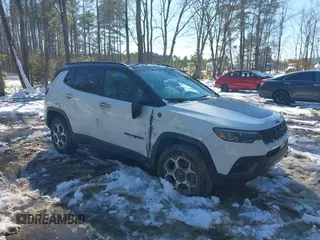2022 Jeep Compass Trailhawk with VIN 3C4NJDDB6NT172792, listed as a IAAI auction lot 41615557 with 12,191 mi miles and . Bid and sale history available at DreamBid. Image 1.