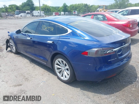 2016 Tesla Model S 70 with VIN 5YJSA1E17GF149479, listed as a IAAI auction lot 42609734 with 175,007 mi miles and . Bid and sale history available at DreamBid. Image 3.