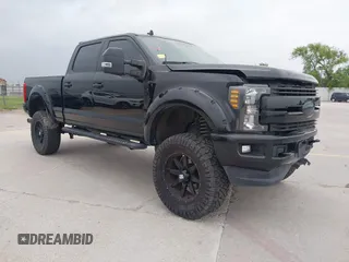 2019 Ford F-250 XL z VIN 1FT7W2BT2KEE43529, wystawiony jako IAAI lot #42049216 z przebiegiem 55 199 mil mil oraz . Historia ofert i sprzedaży dostępna na DreamBid. Obrazek 1.