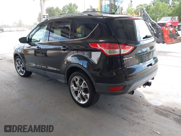 2013 Ford Escape Titanium z VIN 1FMCU0J95DUD22433, wystawiony jako IAAI lot #42495946 z przebiegiem 219 449 mil mil oraz . Historia ofert i sprzedaży dostępna na DreamBid. Obrazek 3.