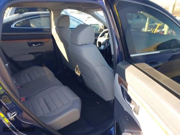 2020 Honda CR-V EX with VIN 2HKRW1H50LH418657, listed as a IAAI auction lot 41271494 with 28,917 mi miles. Bid and sale history available at carsss.com. Image 8.