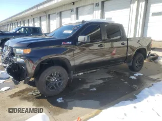 2019 Chevrolet Silverado 1500 Custom Trail Boss with VIN 1GCPYCEF6KZ328611, listed as a Copart auction lot 87818205 with 139,445 mi miles and Salvage Title. Bid and sale history available at carsss.com. Image 1.