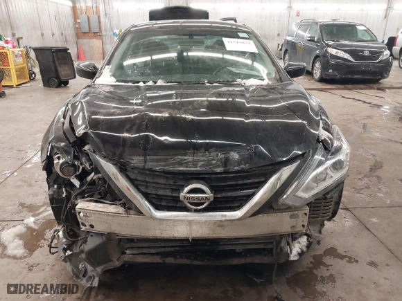 2017 Nissan Altima 2.5 SV with VIN 1N4AL3AP7HC247721, listed as a IAAI auction lot 41515872 with 133,938 mi miles. Bid and sale history available at carsss.com. Image 13.